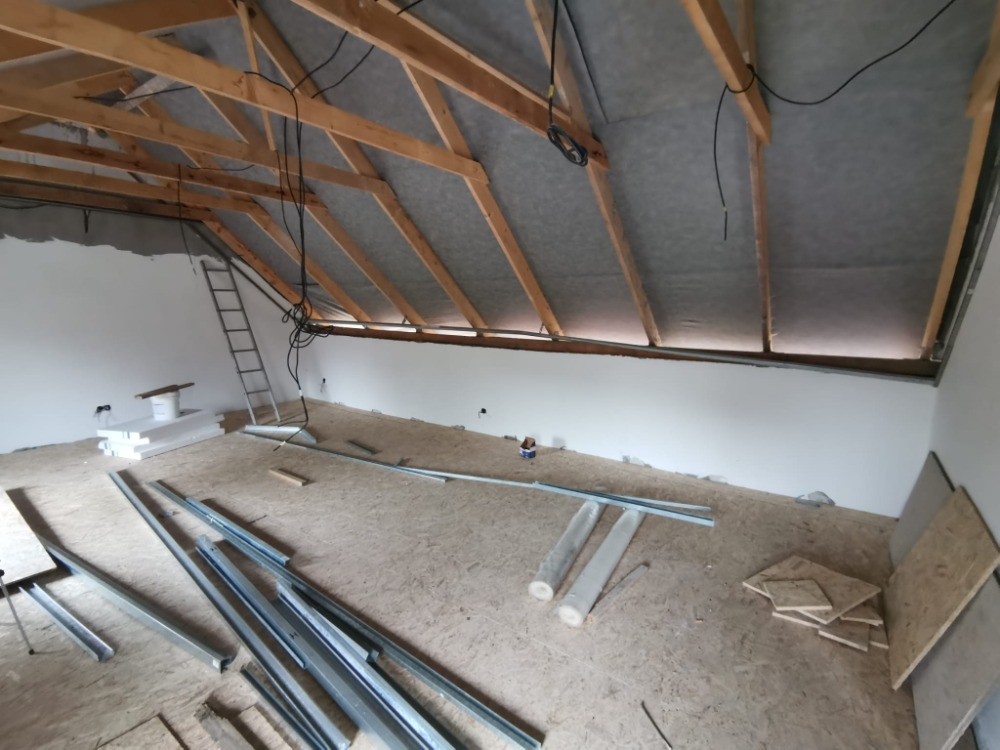 Rodinný dům Panoší Újezd – kompletní rekonstrukce - foto 49